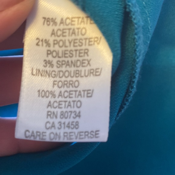 Ladies BCBG silky dress - Picture 7 of 8